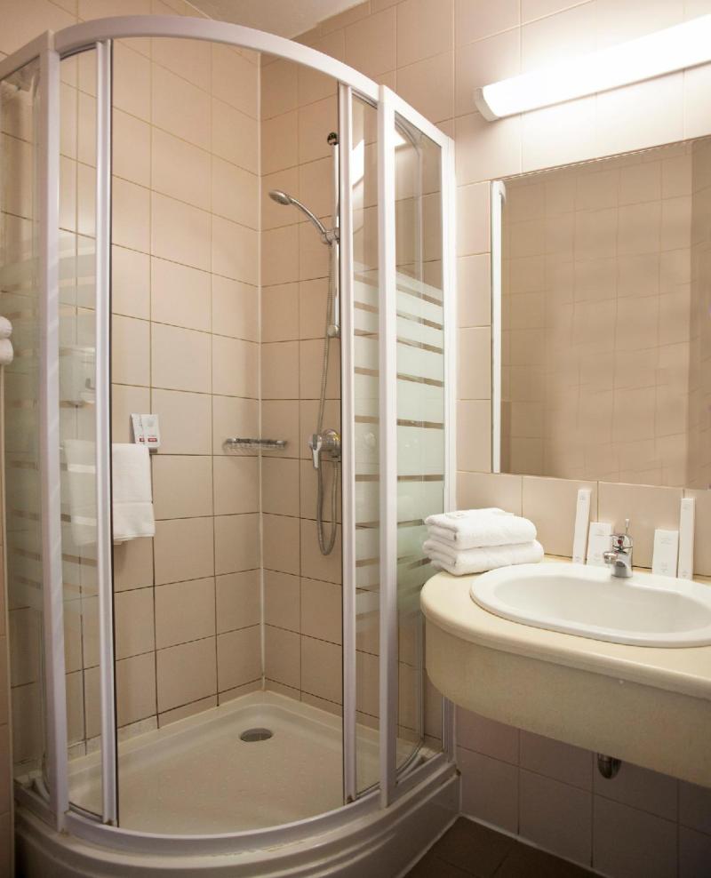 City Hotel Pilvax - image 5