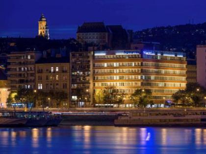 Novotel Budapest Danube - image 1