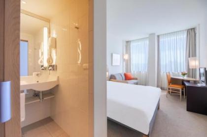 Novotel Budapest Danube - image 9