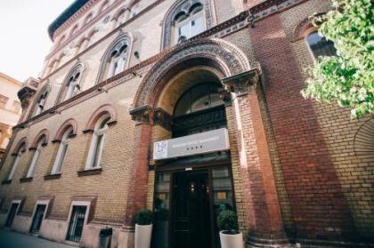 Hotel Museum Budapest - image 11