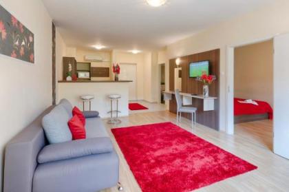 Triple M Hotel - image 19