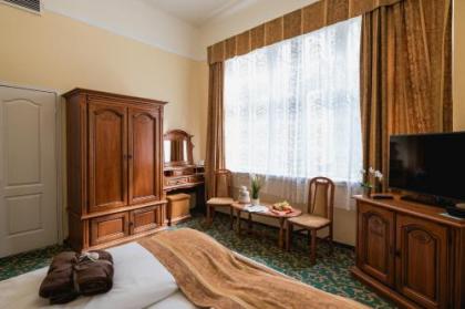 City Hotel Unio - image 8
