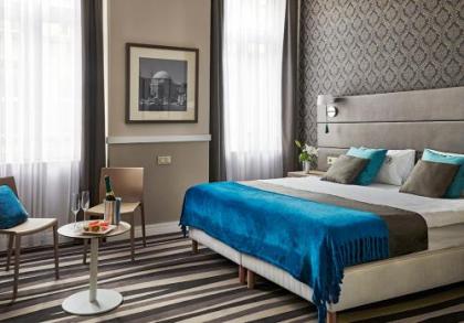 Hotel Central Basilica - image 6