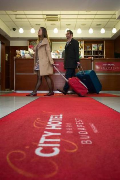 City-Hotel Budapest - image 13
