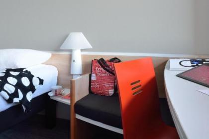 Ibis Budapest Citysouth - image 17