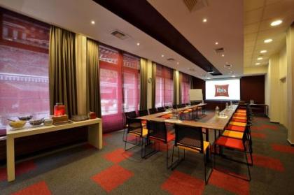 Ibis Budapest Citysouth - image 4