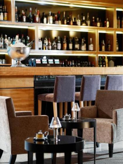 Westend Hotel Budapest - image 10