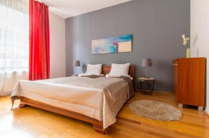 King Apartments - image 1