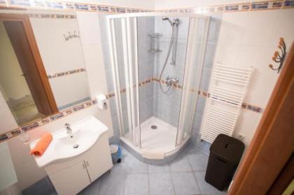 King Apartments - image 3