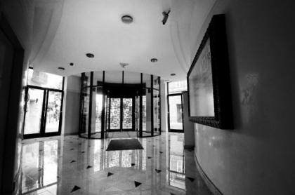 King Apartments - image 7