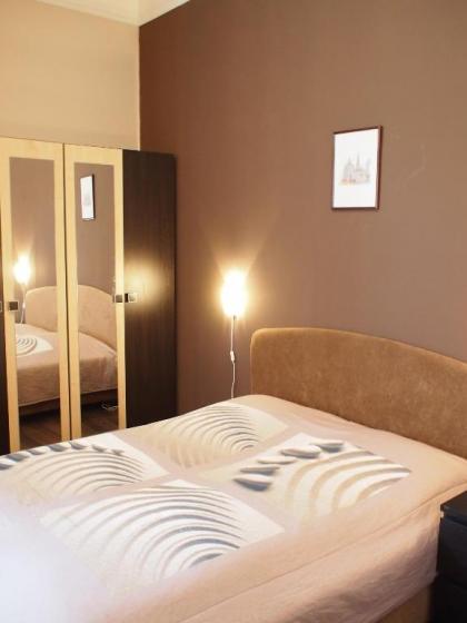 Budapest Suites - image 2