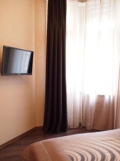 Budapest Suites - image 4