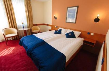 Hotel Mediterran - image 11