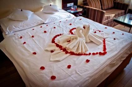 Lion's Garden Hotel - image 15
