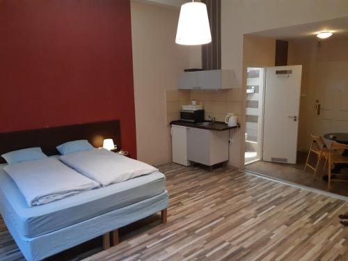 Liechtenstein Apartments - image 5