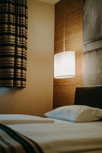 Soho Boutique Hotel - image 11