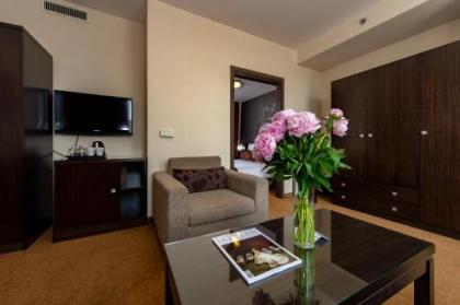 Hotel Regnum Residence - image 9