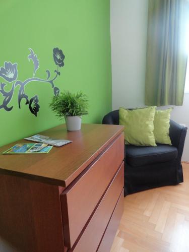 InnerCity Apartments - image 7