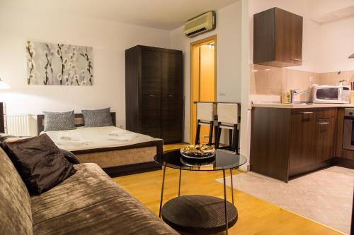 Hotel Gozsdu Court - image 3
