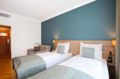 Medos Hotel - image 10