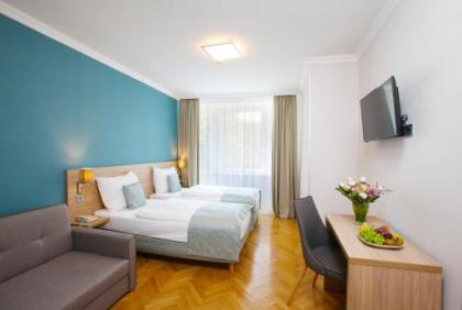 Medos Hotel - image 12