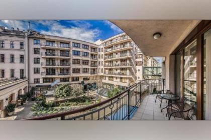 Mango Aparthotel - image 4