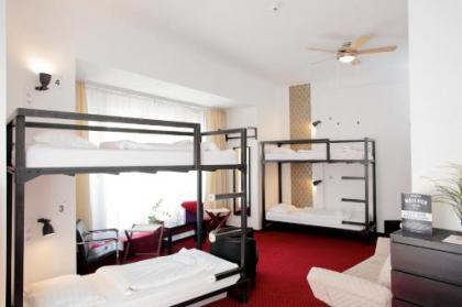 Maverick Hostel & Ensuites - image 20