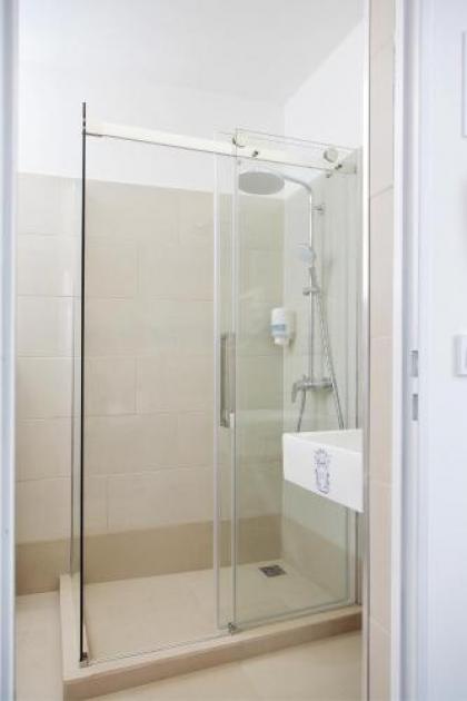Maverick Hostel & Ensuites - image 6