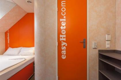 easyHotel Budapest Oktogon - image 13