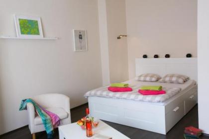 Friends Hostel & Apartments - image 13