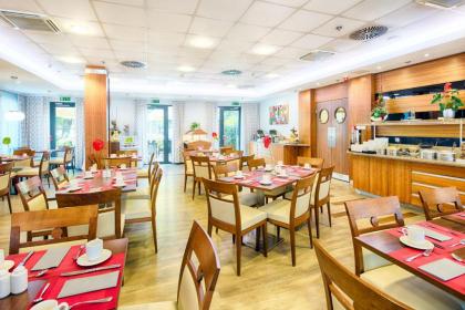 ACHAT Hotel Budapest - image 10