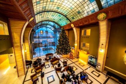 Continental Hotel Budapest - image 13