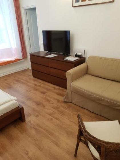 Connection Guesthouse - image 9
