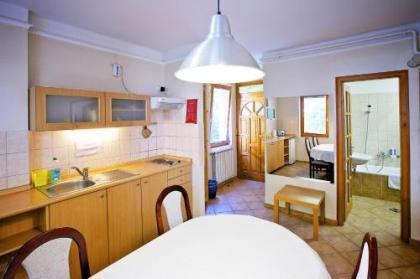 Gold Hotel & Apartments - image 19
