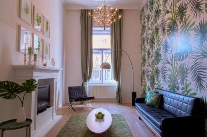 City Center Design Apartments - image 1