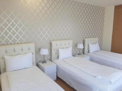 Trendy Deluxe Apartments - image 13