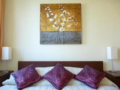 Trendy Deluxe Apartments - image 15