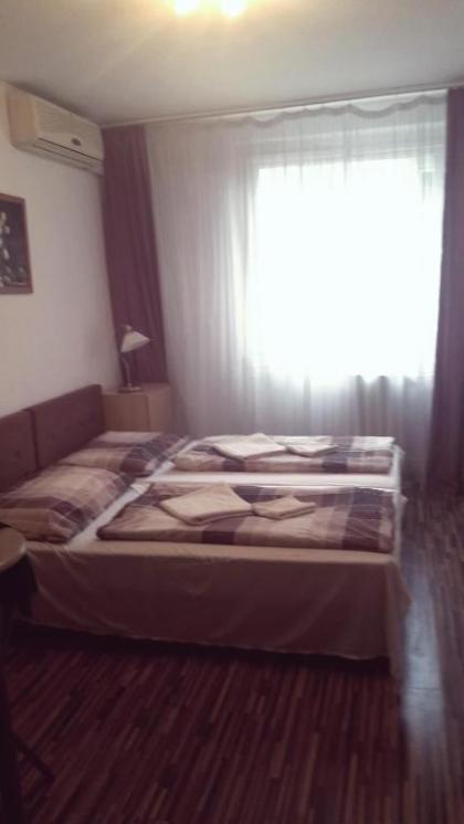 Budapest Center House - image 20
