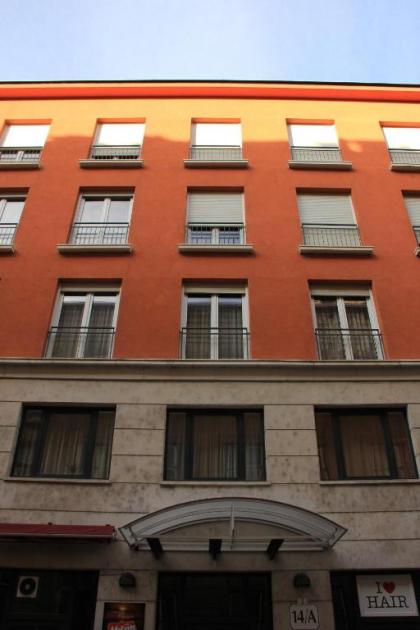 Raday Central Apartment - image 10