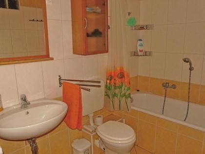 Raday Central Apartment - image 13