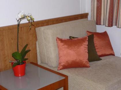 Raday Central Apartment - image 17