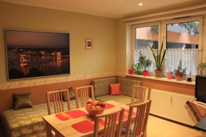 Raday Central Apartment - image 4
