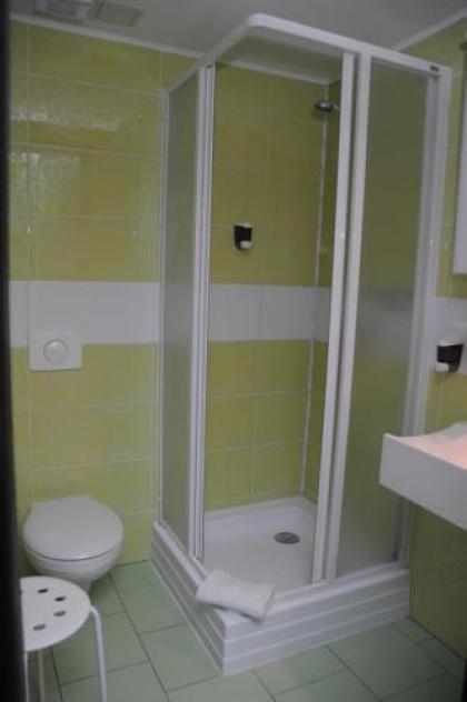 Green Hotel Budapest - image 11