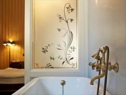 Gerloczy Boutique Rooms - image 11