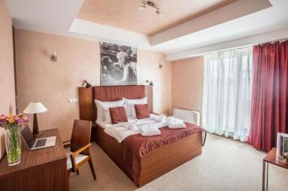 Bliss Hotel & Wellness - image 4