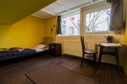 Baroque Hostel & Coworking - image 18