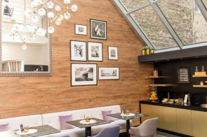 Ambra Hotel - image 19