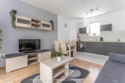 Corvin Plaza Apartments & Suites - image 3