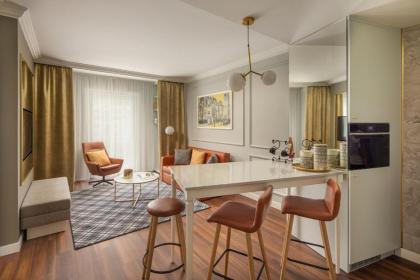 Mamaison Residence Izabella Budapest - image 1