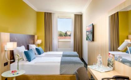 Leonardo Hotel Budapest - image 1